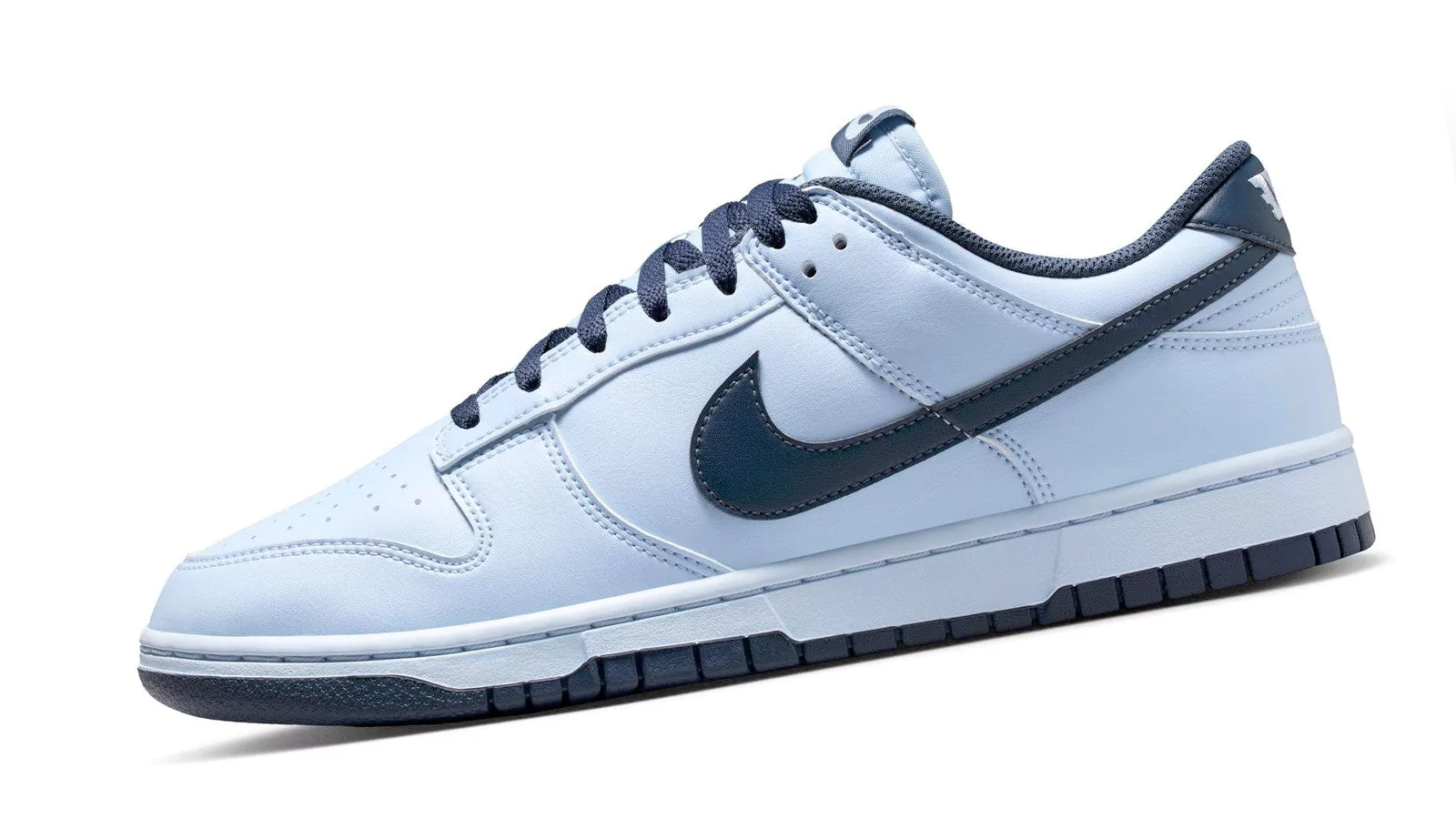 کتونی Nike Dunk Low Retro آبی اسمانی