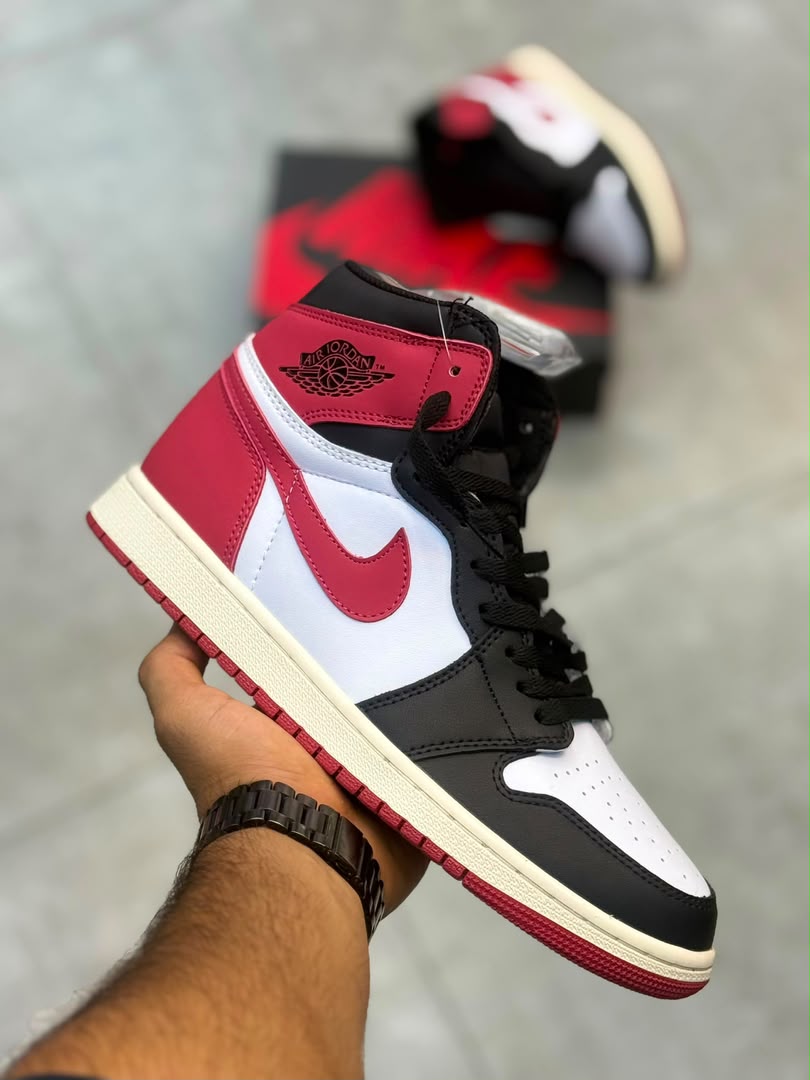 کتونی نایک ایر جردن 1 قرمز سفید || Air Jordan 1 Mid SE