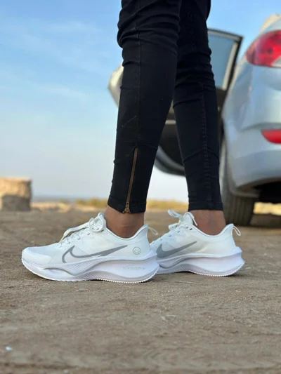 کتونی نایک زوم ایکس لبخند سفید Nike Zoom X Smiley