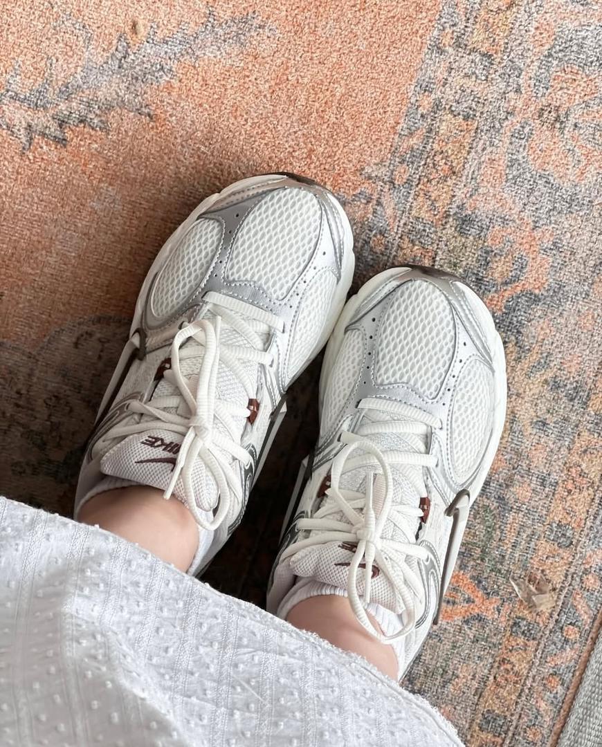 کتونی نایک وی 5 قهوه ای طوسی - Nike V5 RNR