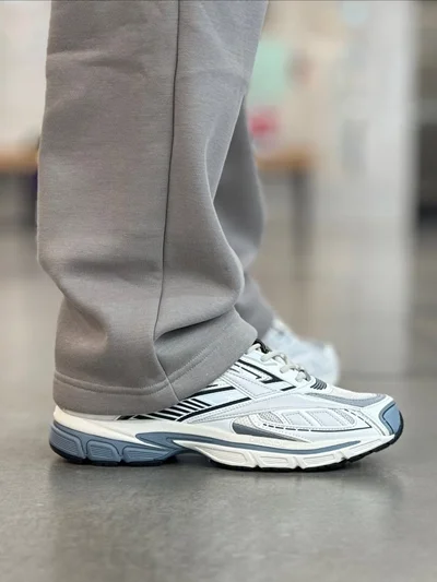 کتونی ریبوک پریمیر رود اولترا طوسی - Reebok PREMIER ROAD ULTRA