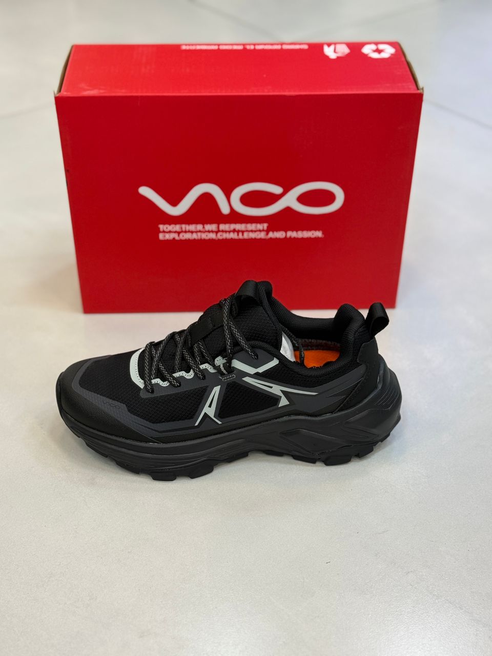 کفش پیاده‌روی و طبیعت‌گردی ویکو مشکی | Vico