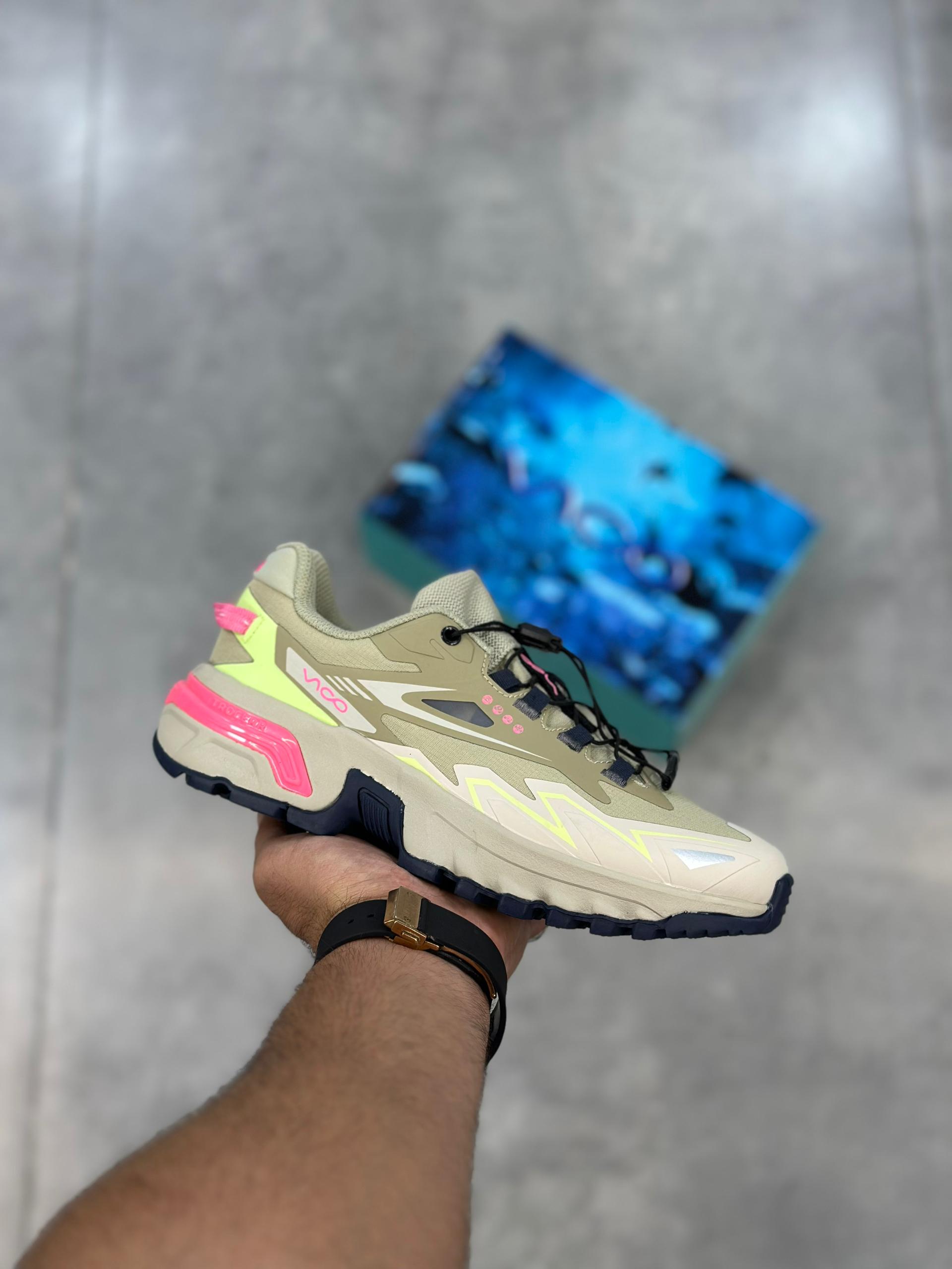 کفش روزمرگی و طبیعت‌گردی ویکو سبز صورتی | Vico