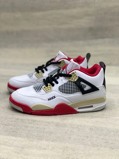کتونی نایک ایر جردن 4 سفید کرم | Nike Air Jordan 4