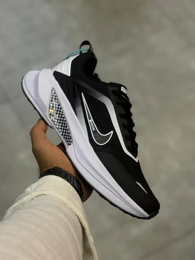 کتونی نایک زوم پگاسوس ۲ مشکی سفید || Nike Zoom Pegasus 2