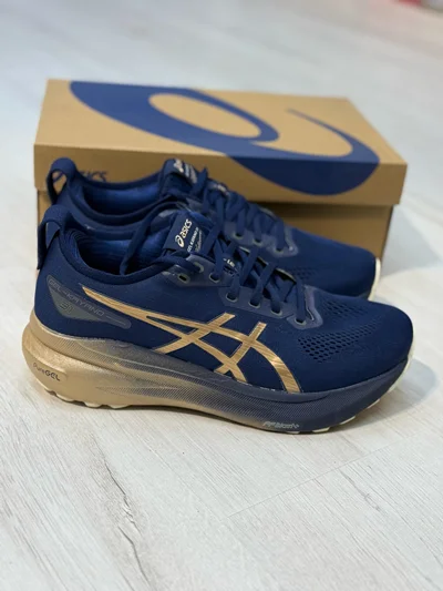 کتونی آسیکس کاهانا 31 سرمه ای | 31 Asics Kahana