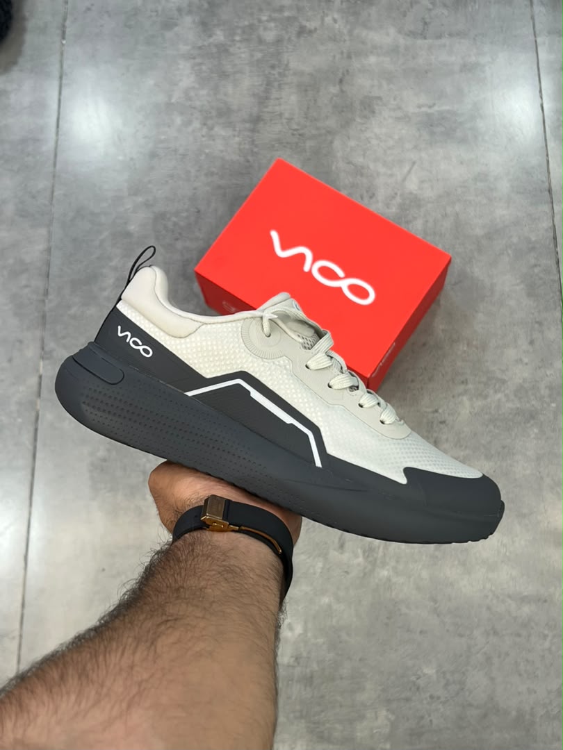 کتونی طبی و پیاده‌روی ویکو سفید ذغالی || vico