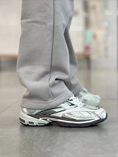 کتونی ریبوک پریمیر رود اولترا طوسی قهوه ای - Reebok PREMIER ROAD ULTRA