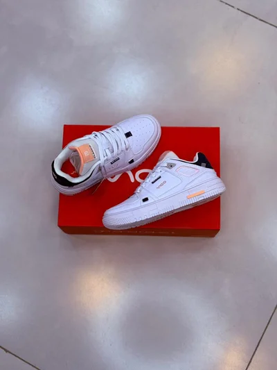 کفش پیاده‌روی ویکو سفید مشکی | Vico