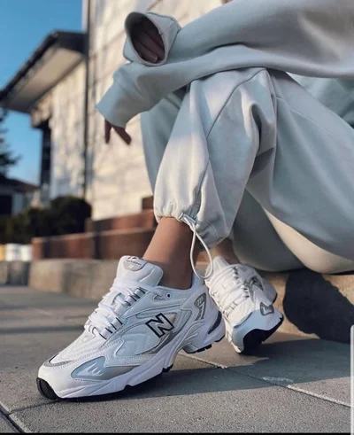 کتونی نیوبالانس 725 مردانه سفید New Balance 725