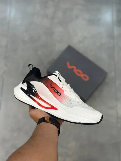 کفش پیاده‌روی سفید قرمز مشکی ویکو | Vico