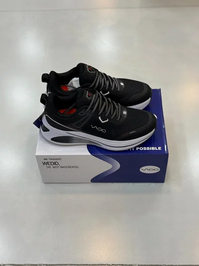 کفش پیاده‌روی ویکو مشکی زیره سفید | Vico