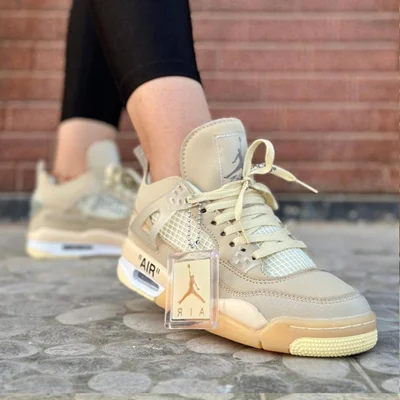 کتونی نایک ایر جردن ۴ رترو کرم Nike Air Jordan 4 Retro