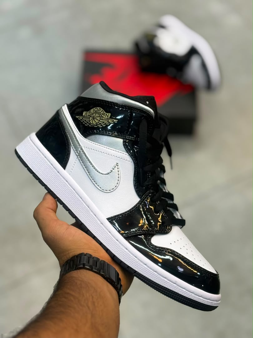 کتونی نایک ایر جردن 1 مشکی سفید || Air Jordan 1 Mid SE