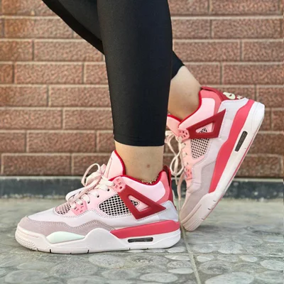 کتونی نایک ایر جردن ۴ رترو قرمز  Nike Air Jordan 4 Retro