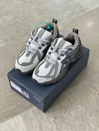 کتونی نیو بالانس 1906 آر طوسی سفید | New Balance 1906r
