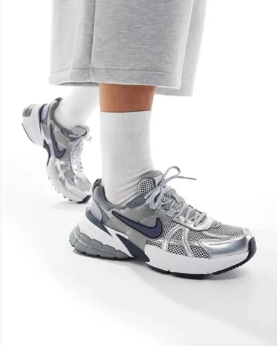 کتونی نایک وی تو کی ران طوسی آبی Nike V2K Run