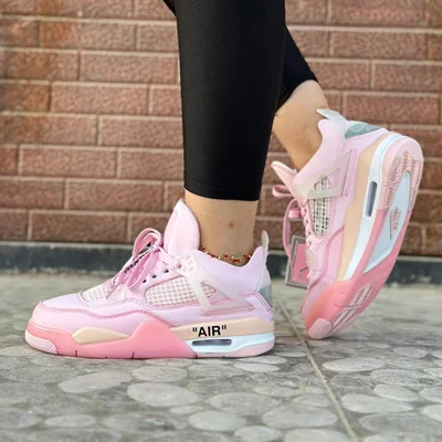 کتونی نایک ایر جردن ۴ رترو صورتی Nike Air Jordan 4 Retro