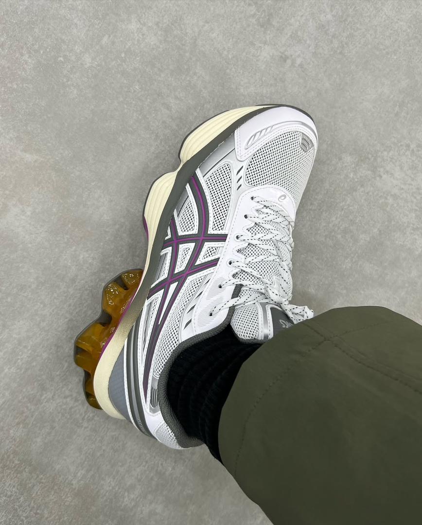 کتونی آسیکس ژل کینتیک فلوئنت بنفش کرم - Asics Gel Kinetic Fluent