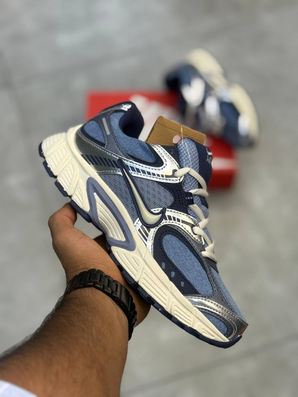 کتونی نایک وی 5 (نایک وی فایو) آبی سرمه ای - Nike V5 RNR