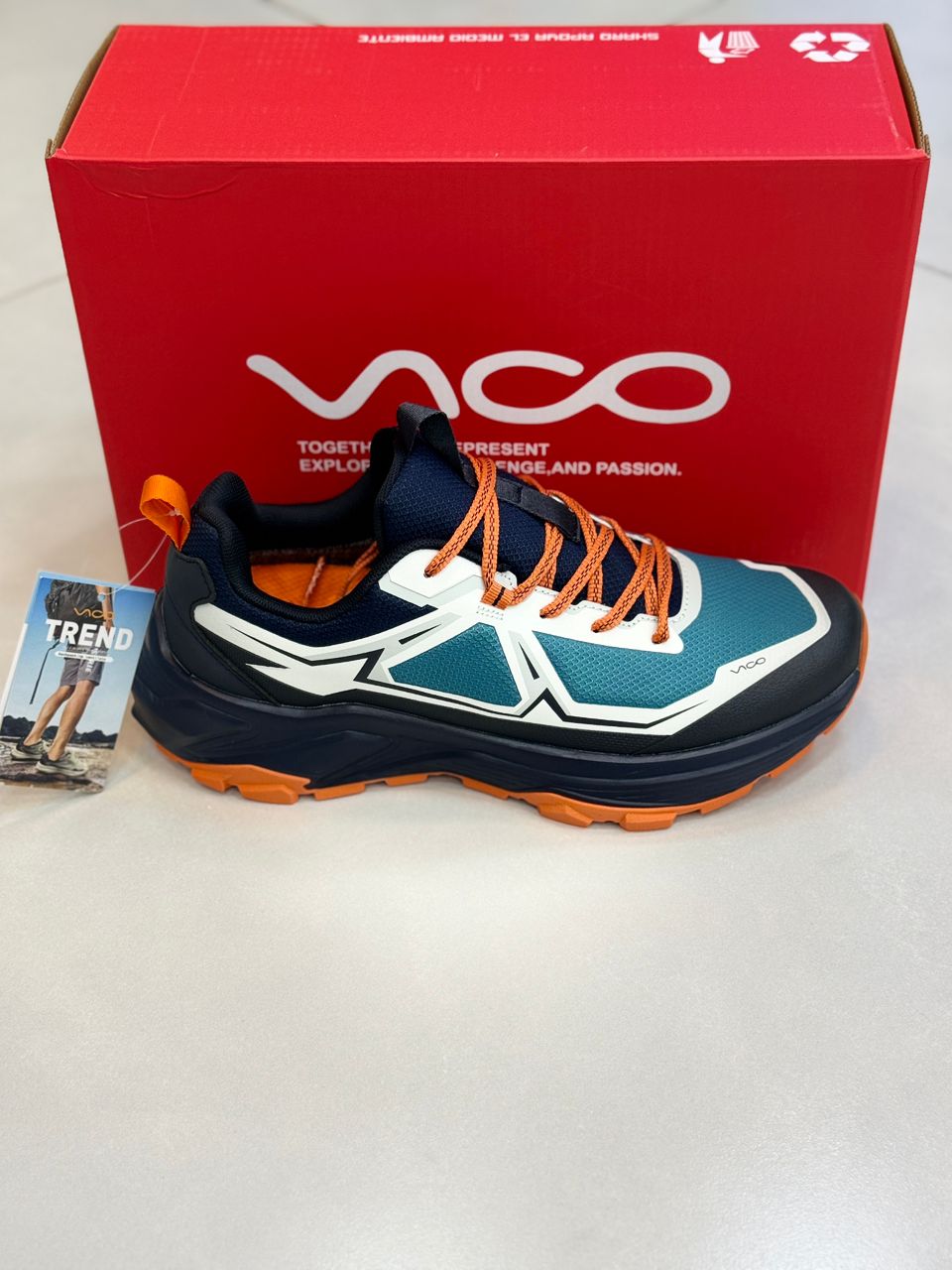 کفش پیاده‌روی و طبیعت‌گردی ویکو سبز سرمه ای | Vico